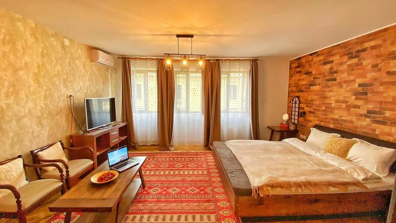 City Center Bed And Beyond Bucharest Apartment